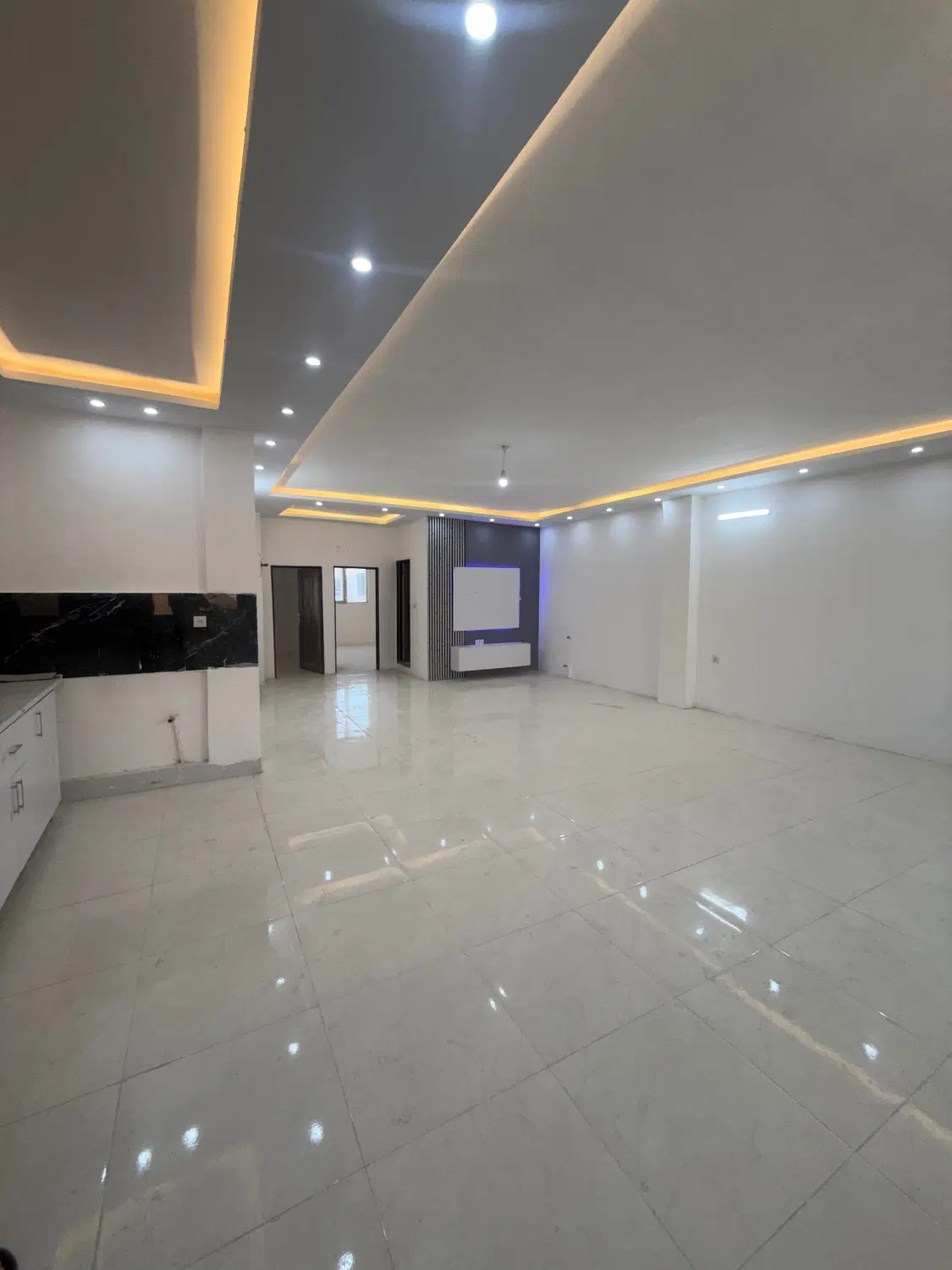 آپارتمان ۱۲۰متری کشاورز ۷