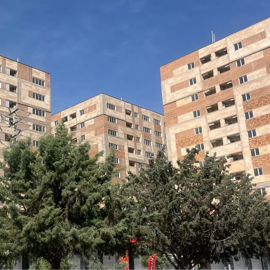 سروقامتان ۱۳۰متری جنوبی نوساز