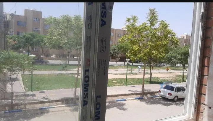 آپارتمان ۹۷ متری ، شیک و غرق نور