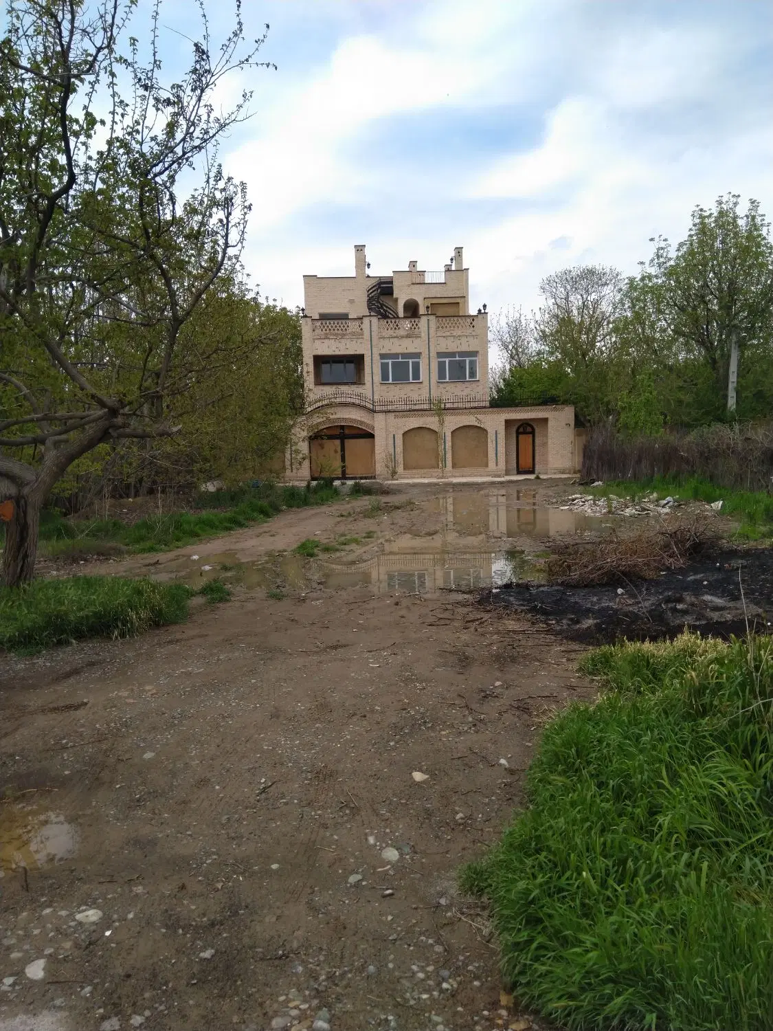 خانه ویلایی