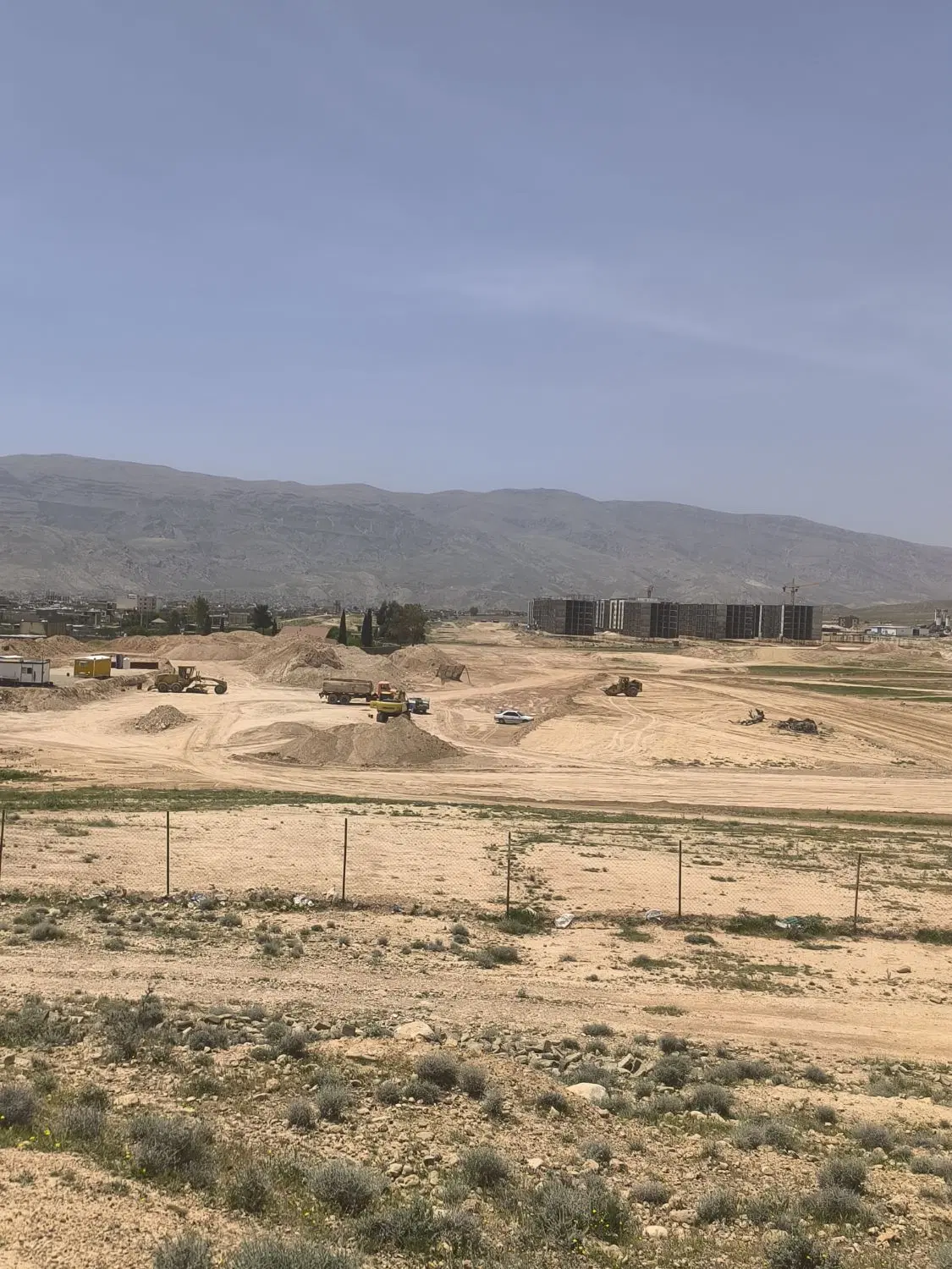 زمین کمیل آباد (پروژه ۱۸ هکتاری ارتش)