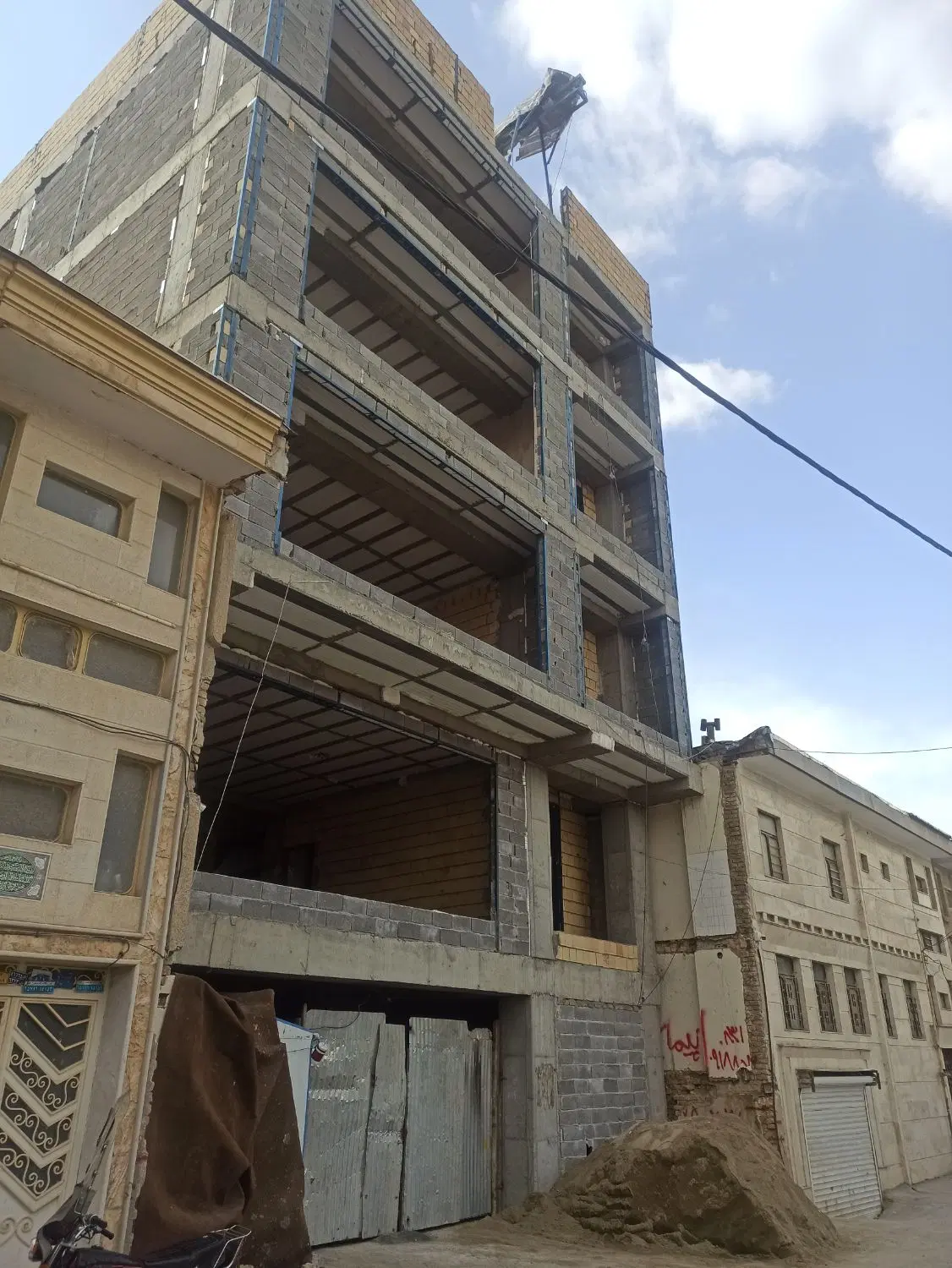 پیش فروش تک واحدی در ابتدای سعدی