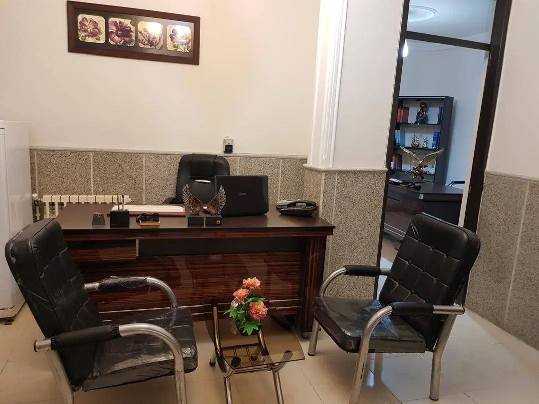 مطب یا دفتر، سرداران، ابتدای خان‌باباخان