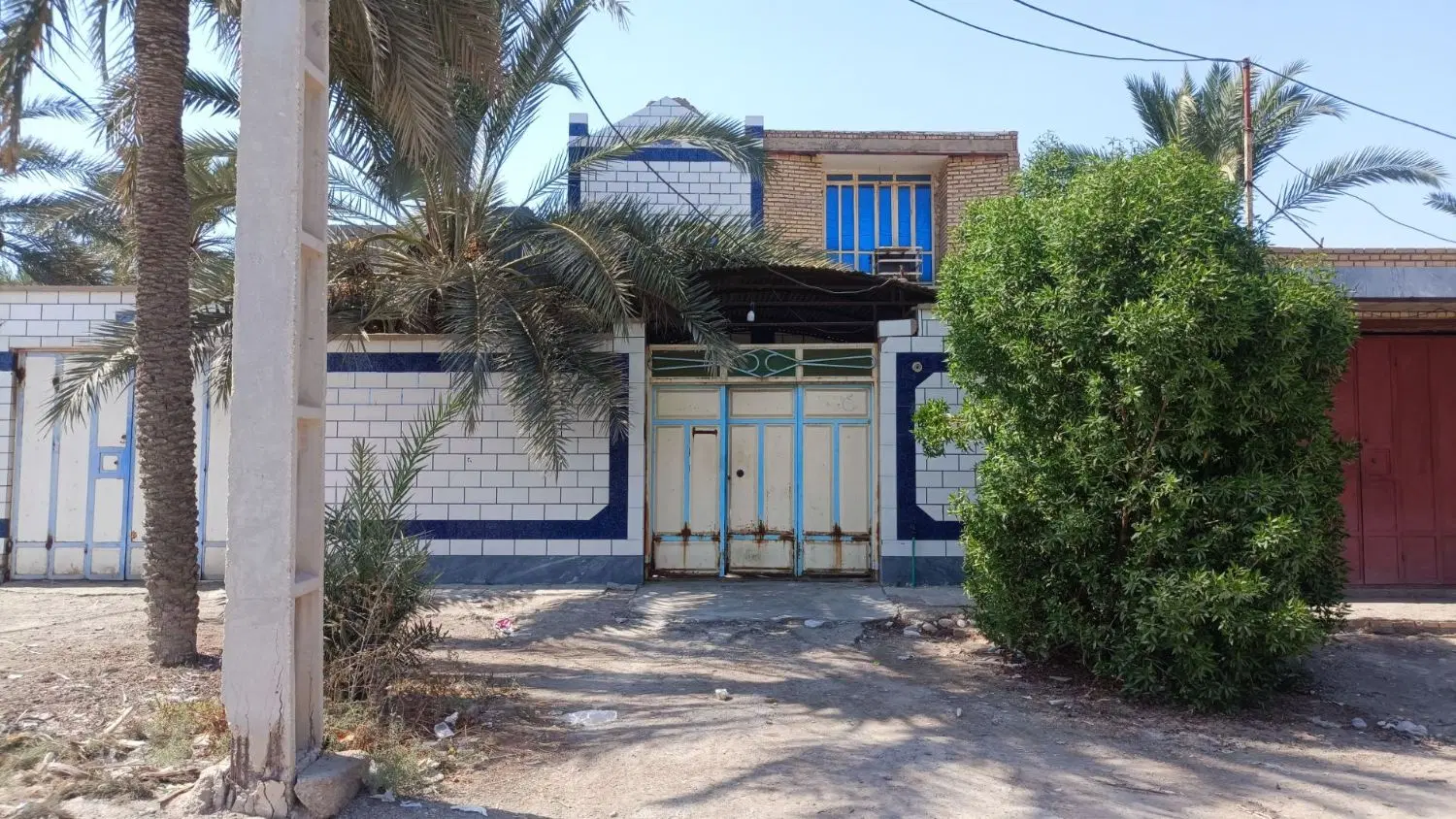 خانه دو طبقه تجاری ۲۶۰ متری