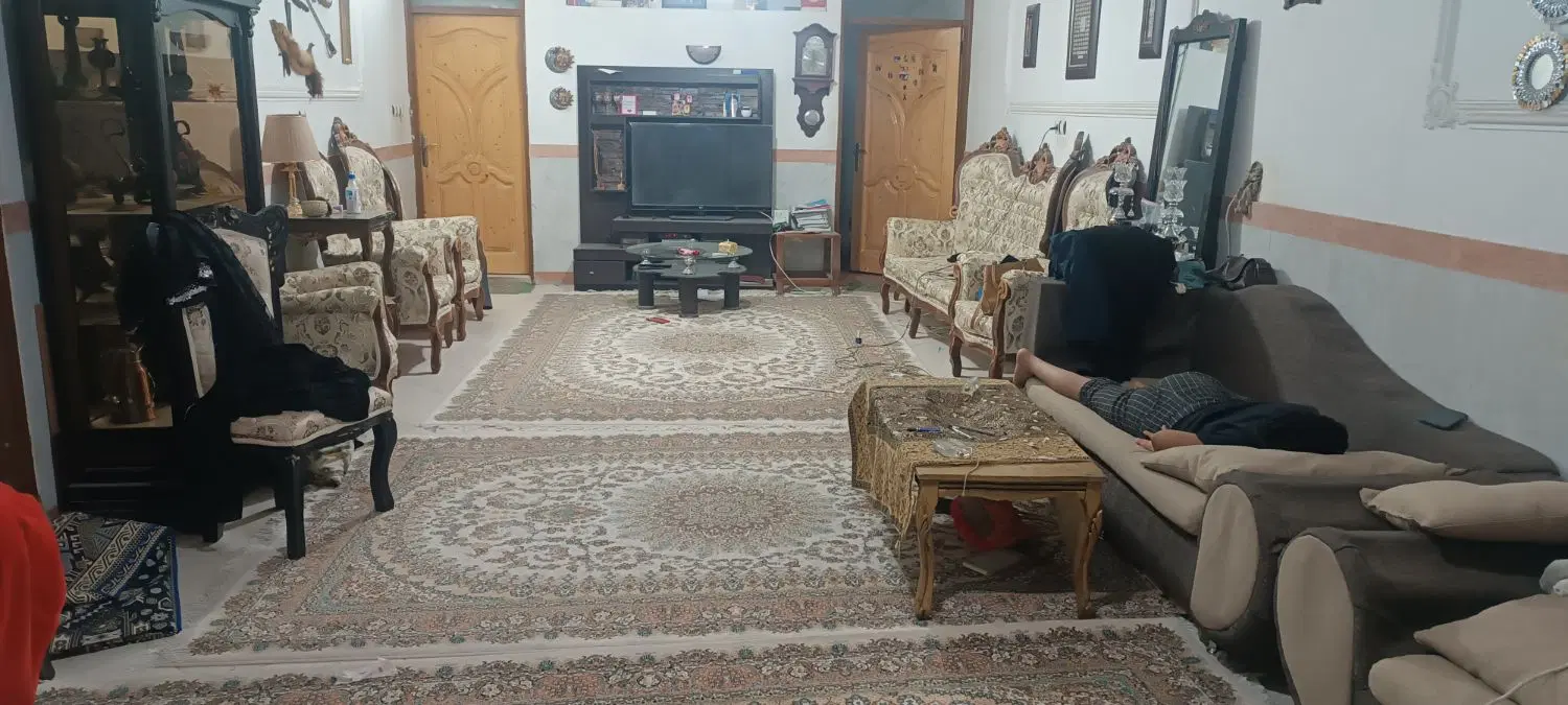 آپارتمان  میرزا شیرازی