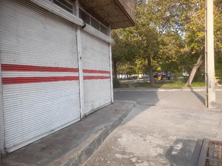 اجاره مغاز 2نبش بر خیابان صدوقی