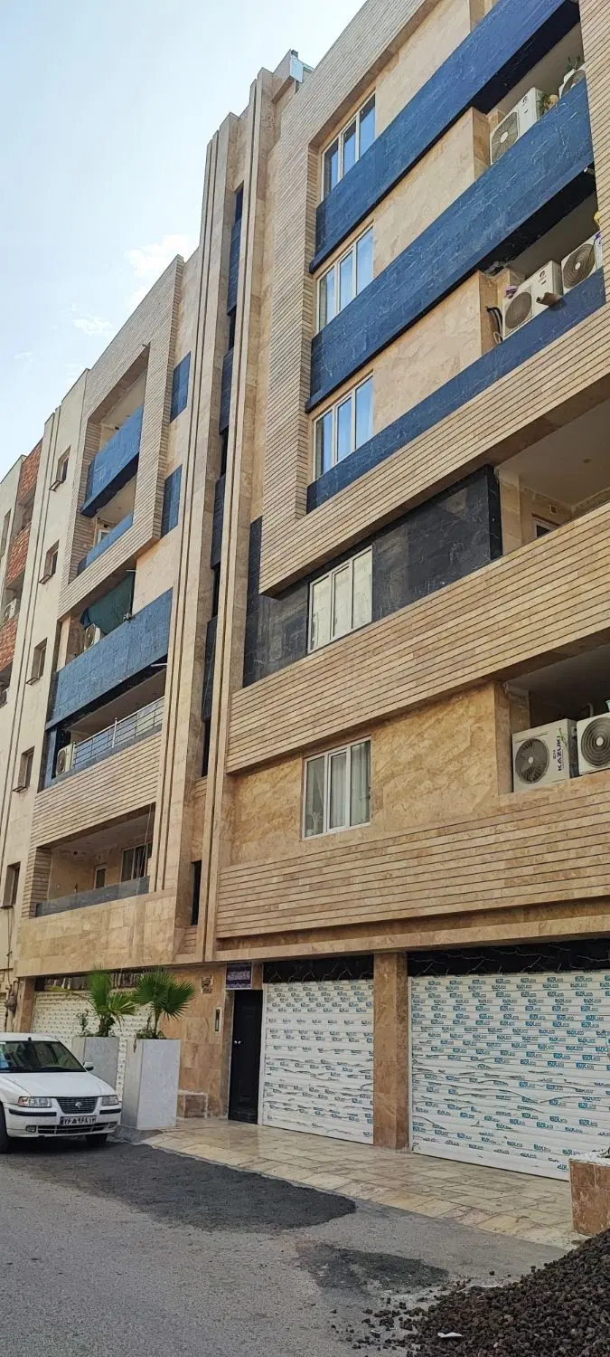 آپارتمان ۱۷۰ متری  سی متری