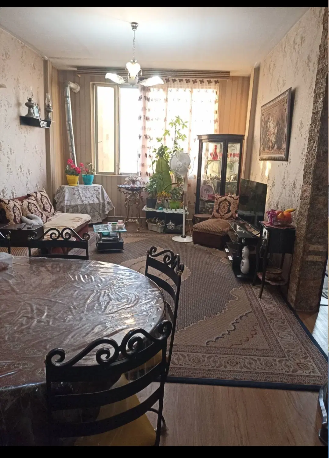 آ پارتمان ۸۵ متری دوخوابه.گلشهر