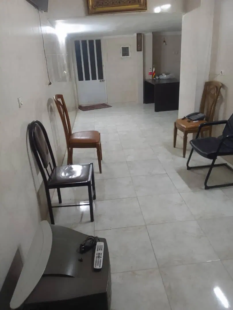 اجاره دو باب مغازه واقع در ماهدشت