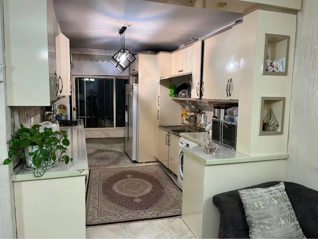 ۶۵ متر تکواحدی پارکینگ دار