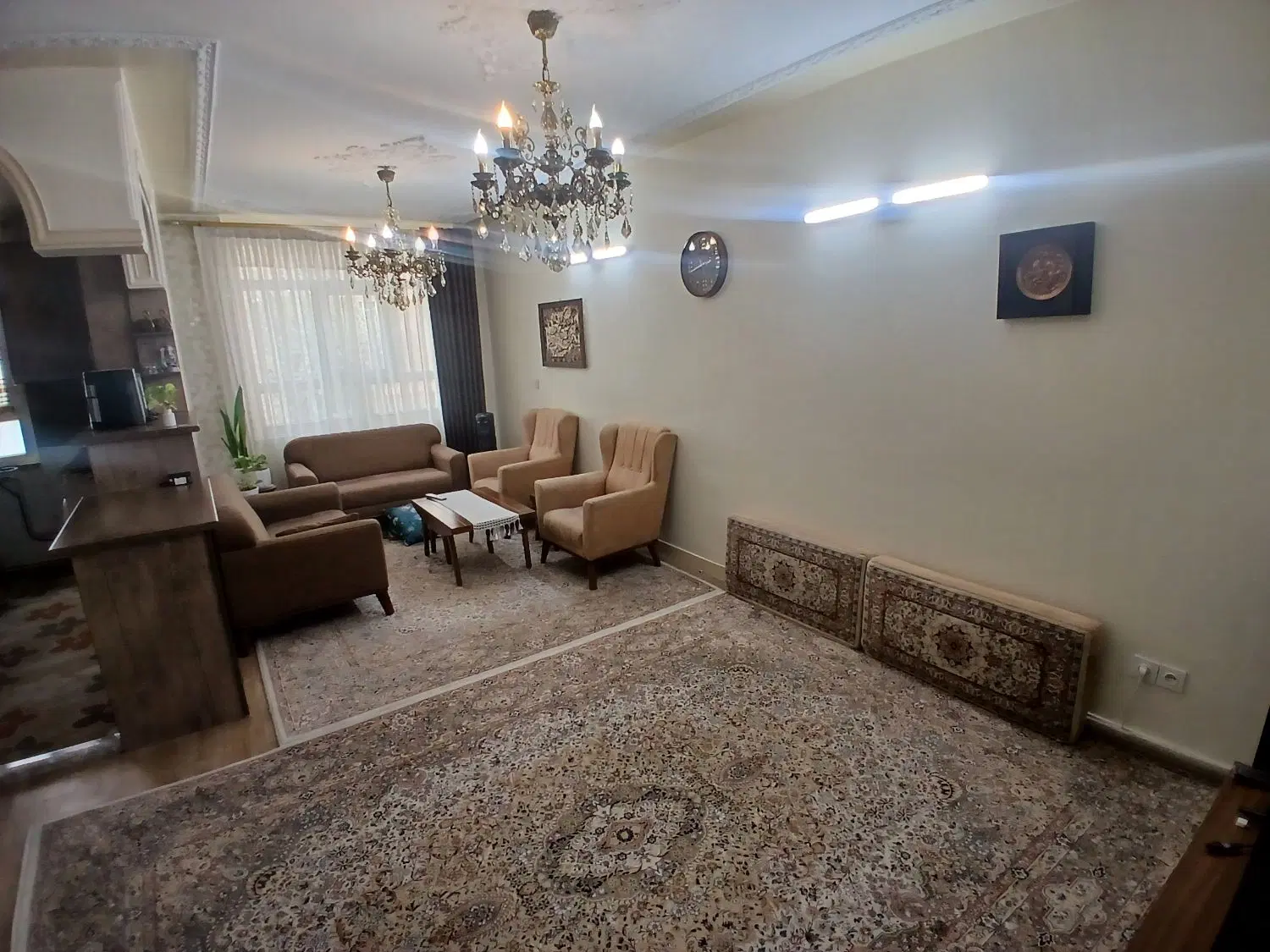 ۷۴ متری ۲خوابه طبقه اول با پارکینگ انباری