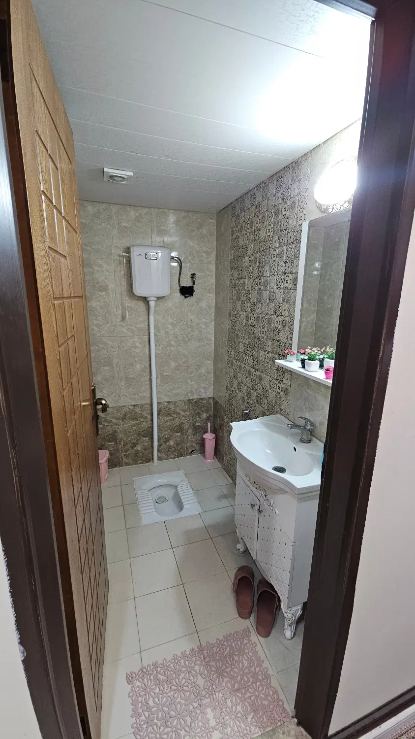 واحد 95 متری جنوبی