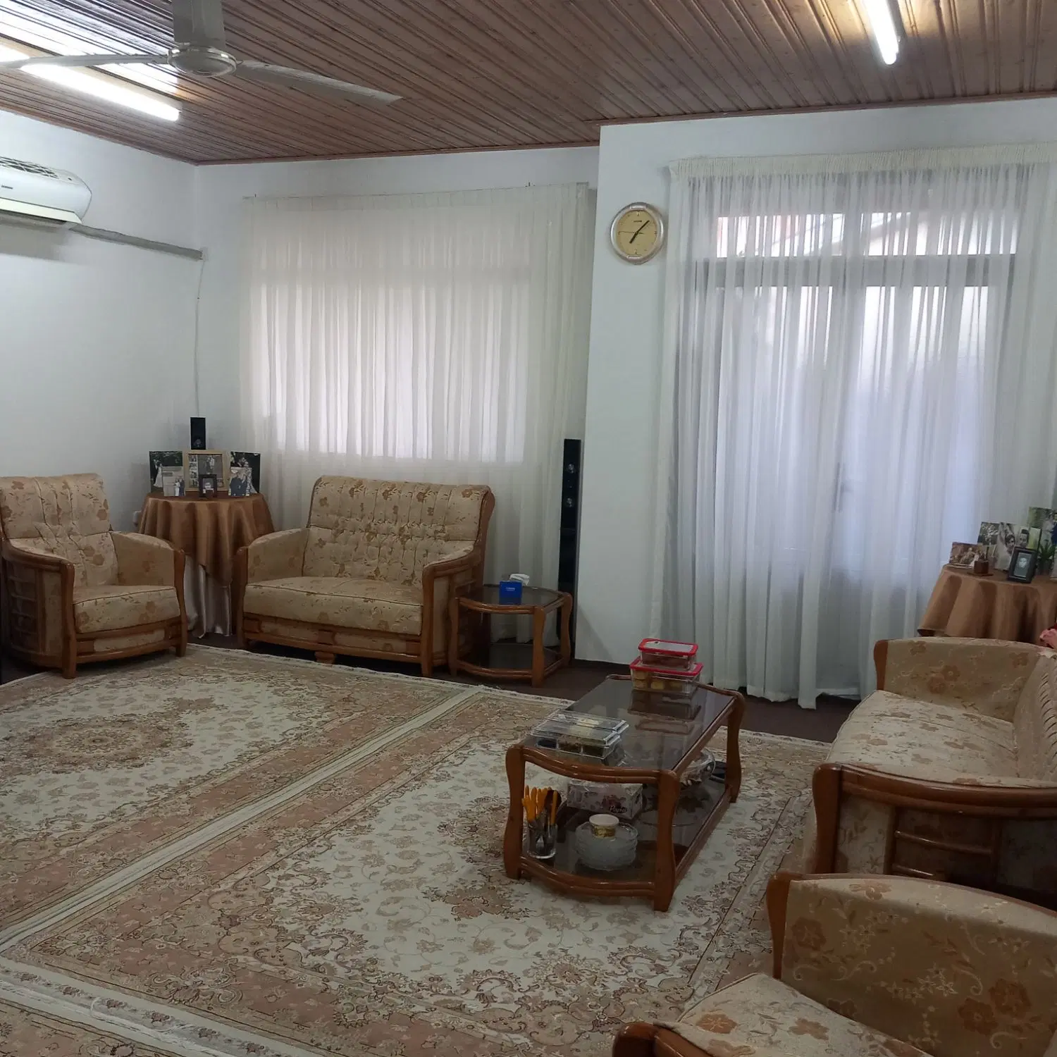 فروش ویلایی دو طبقه دو واحد