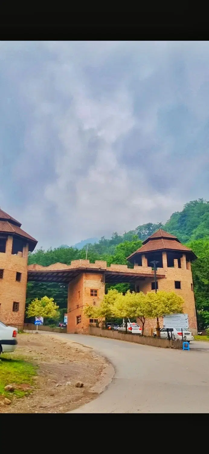 آپارتمان ۱۰۰ متری غفاری تک واحدی