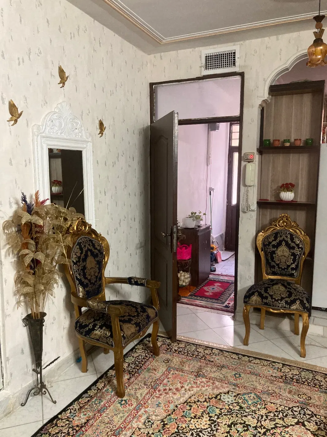 واحد مستقل پشت دادگستری