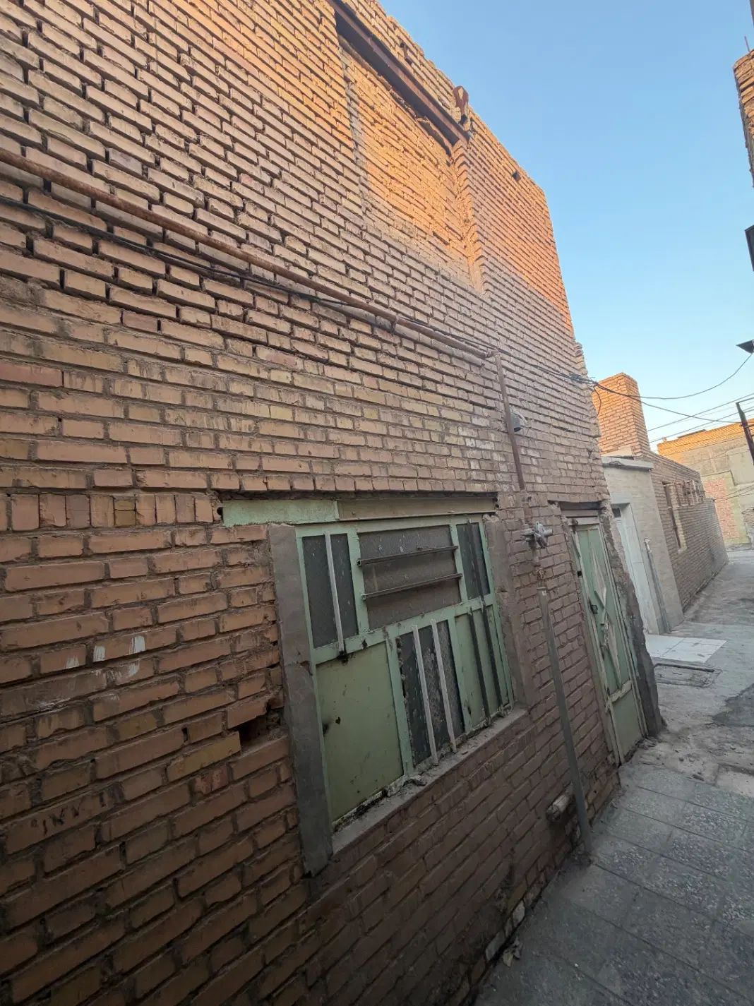 خونه کلنگی کارون