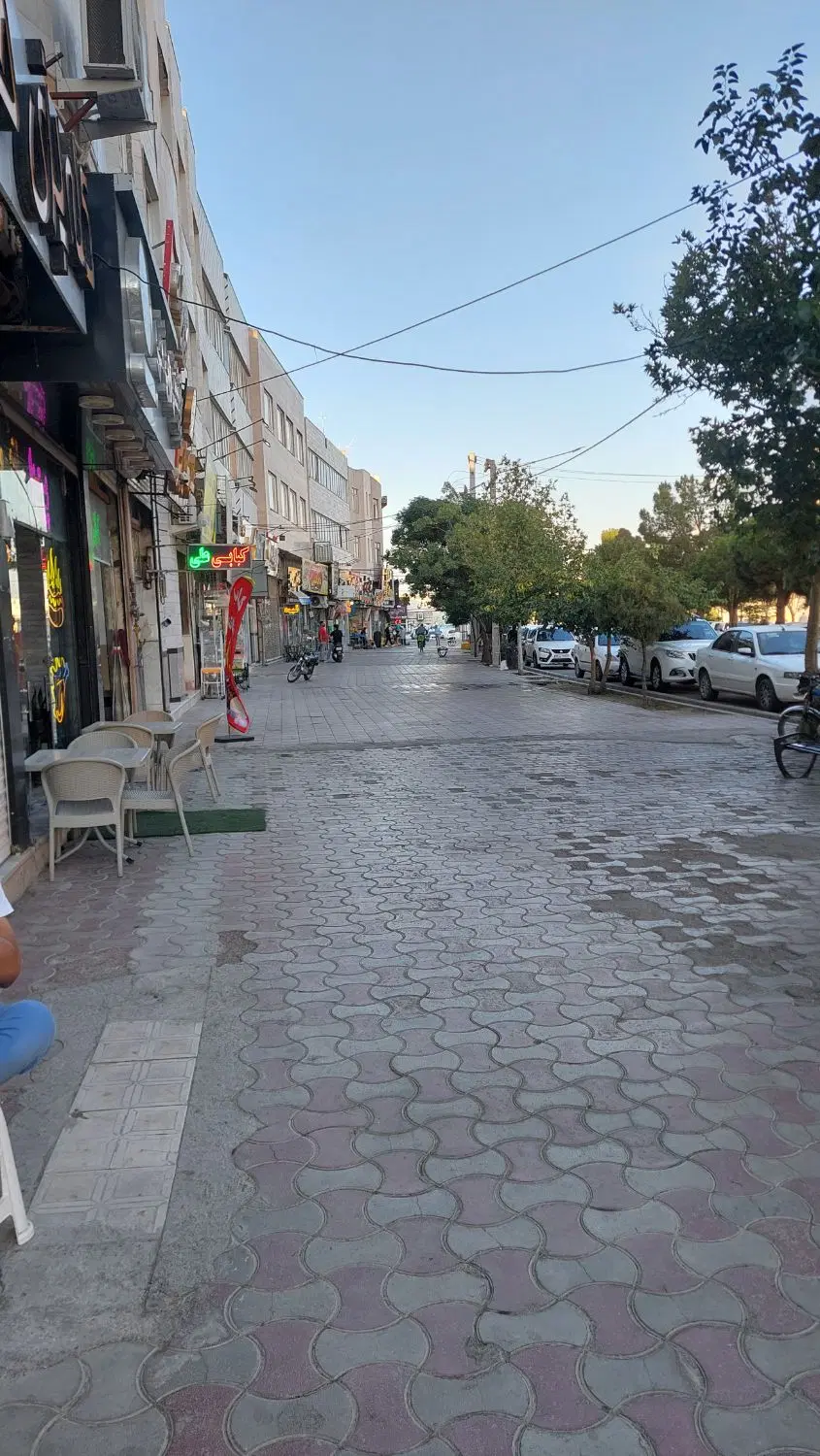 مغازه حاشیه پرند_ مرکز شهر