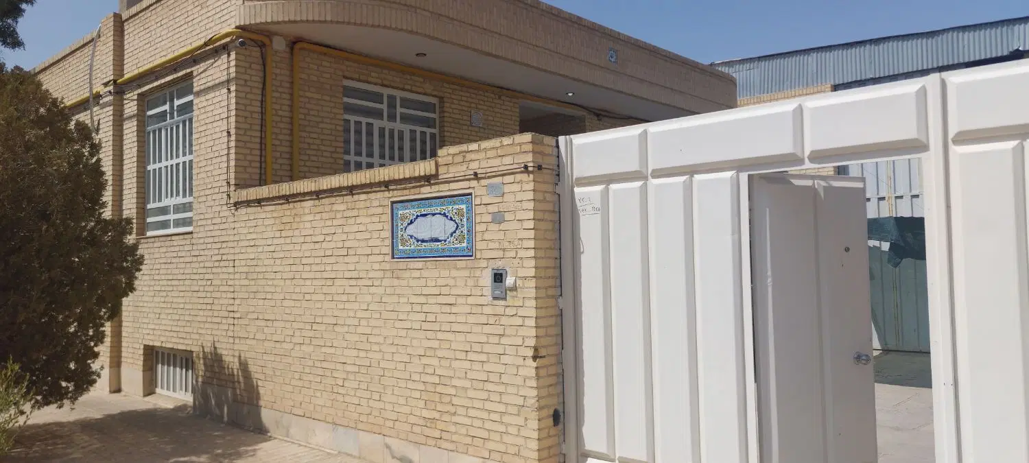 اجاره واحد تجاری تفت