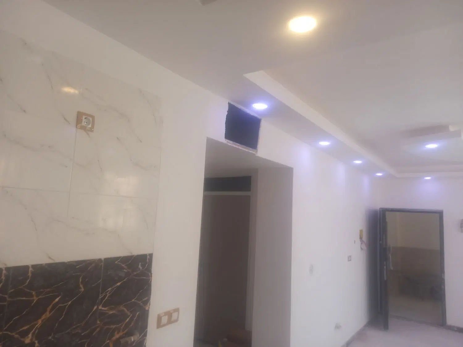 واحد مسکونی ۱۰۵ متری
