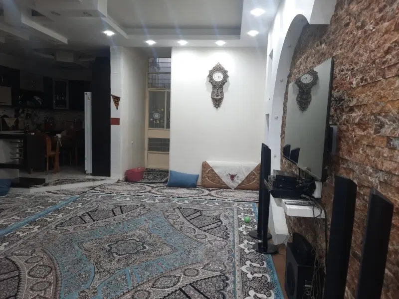 فروش فوری منزل ویلایی بلوارکشاورز