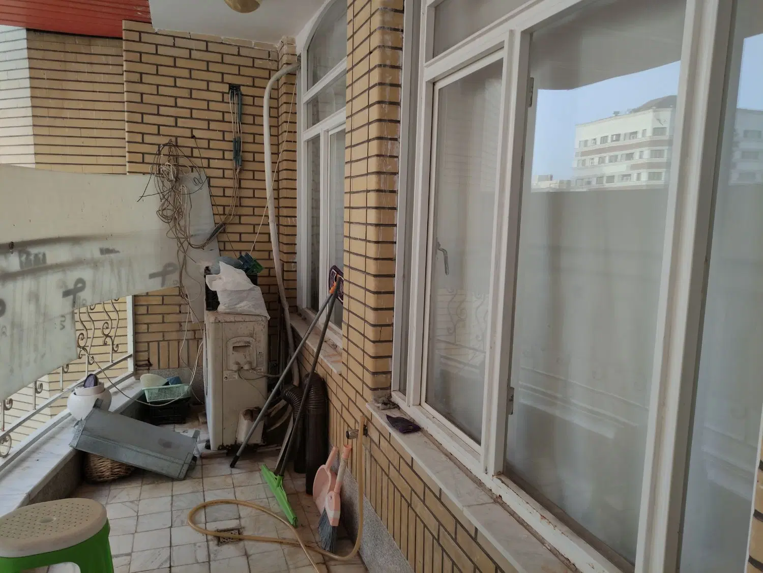 یک واحد 120 متری شهرک قدس جنوبی تخلیه
