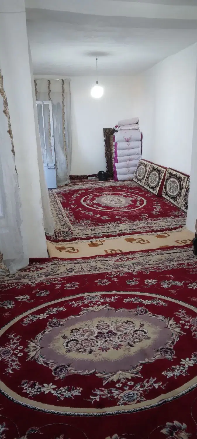 خانه ۹۰متر دوطبقه واقع در نقلیه
