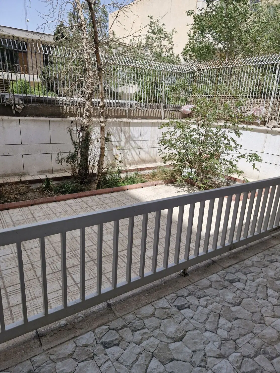 مسکونی اداری تجاری