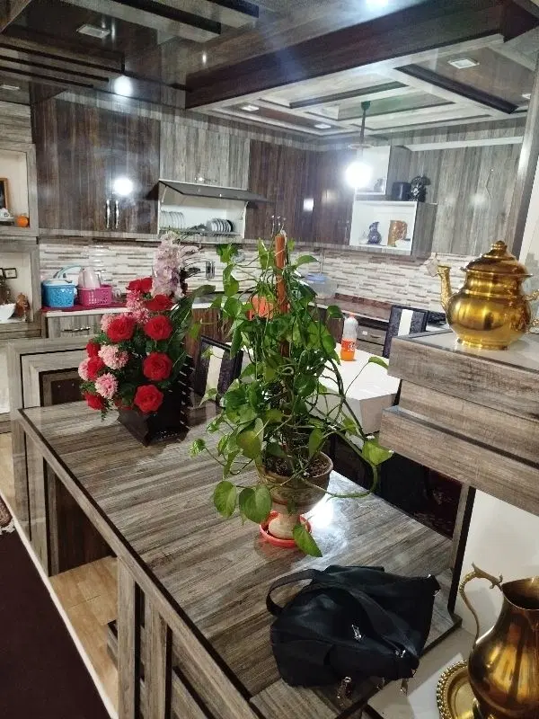 فروش خانه ((سه خوابه به متراژ ۱۵۷متر))