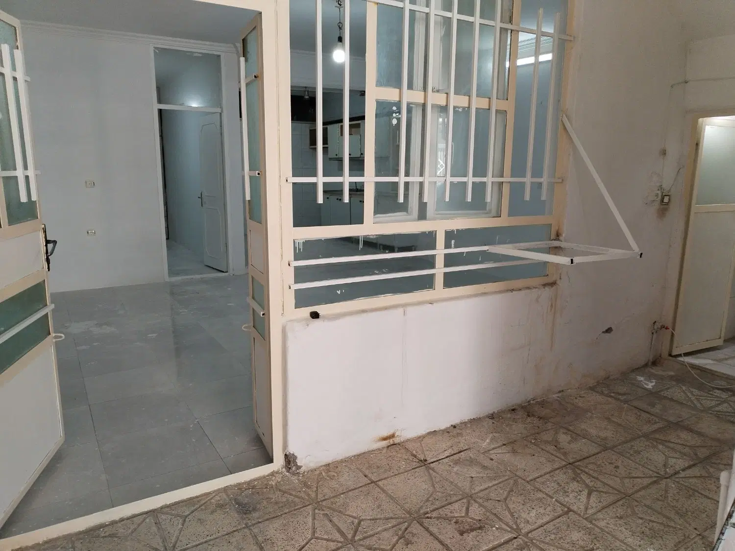 منزل فروشی هم کف