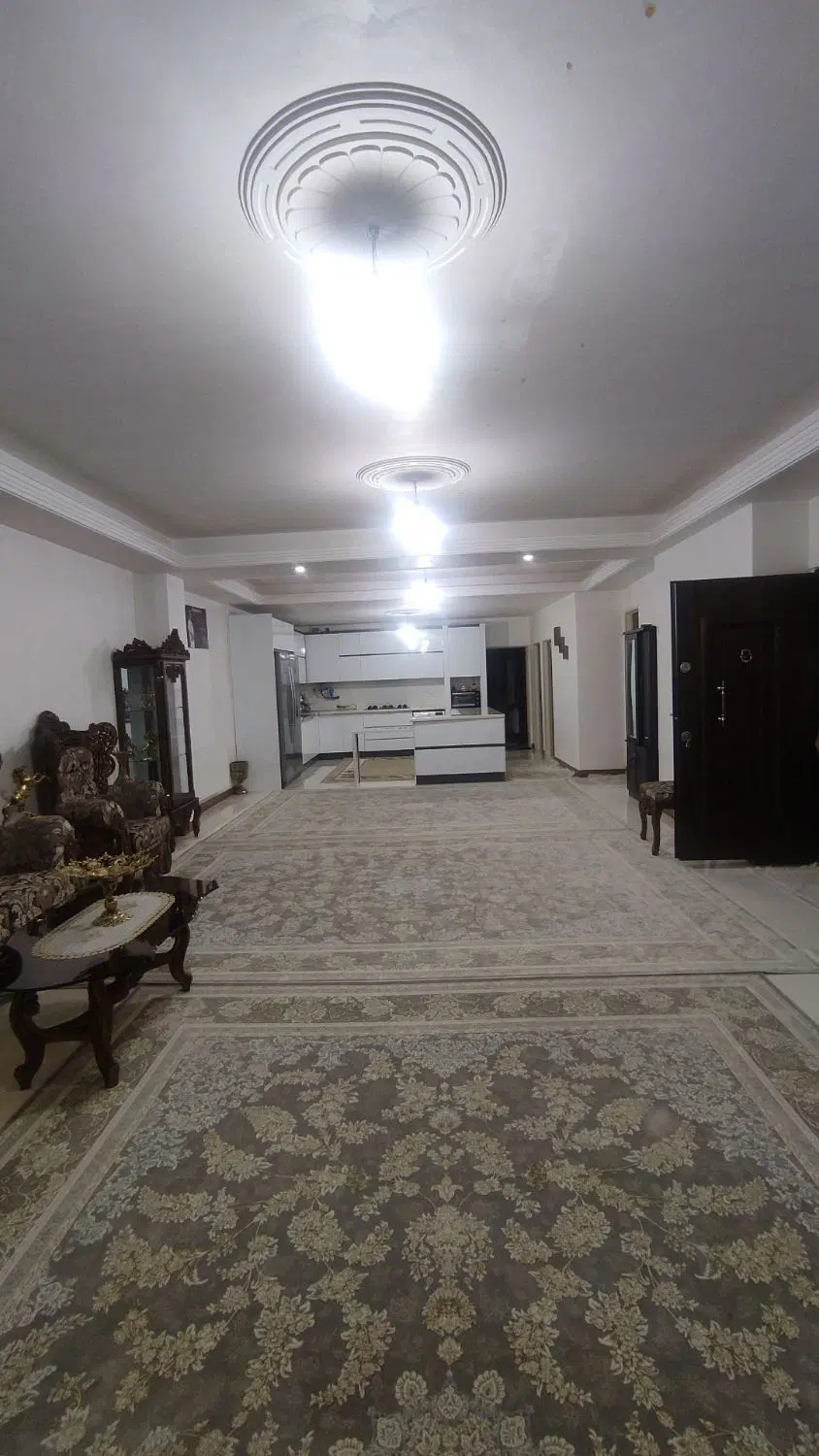 فروش آپارتمان ۱۴۰متر...فول