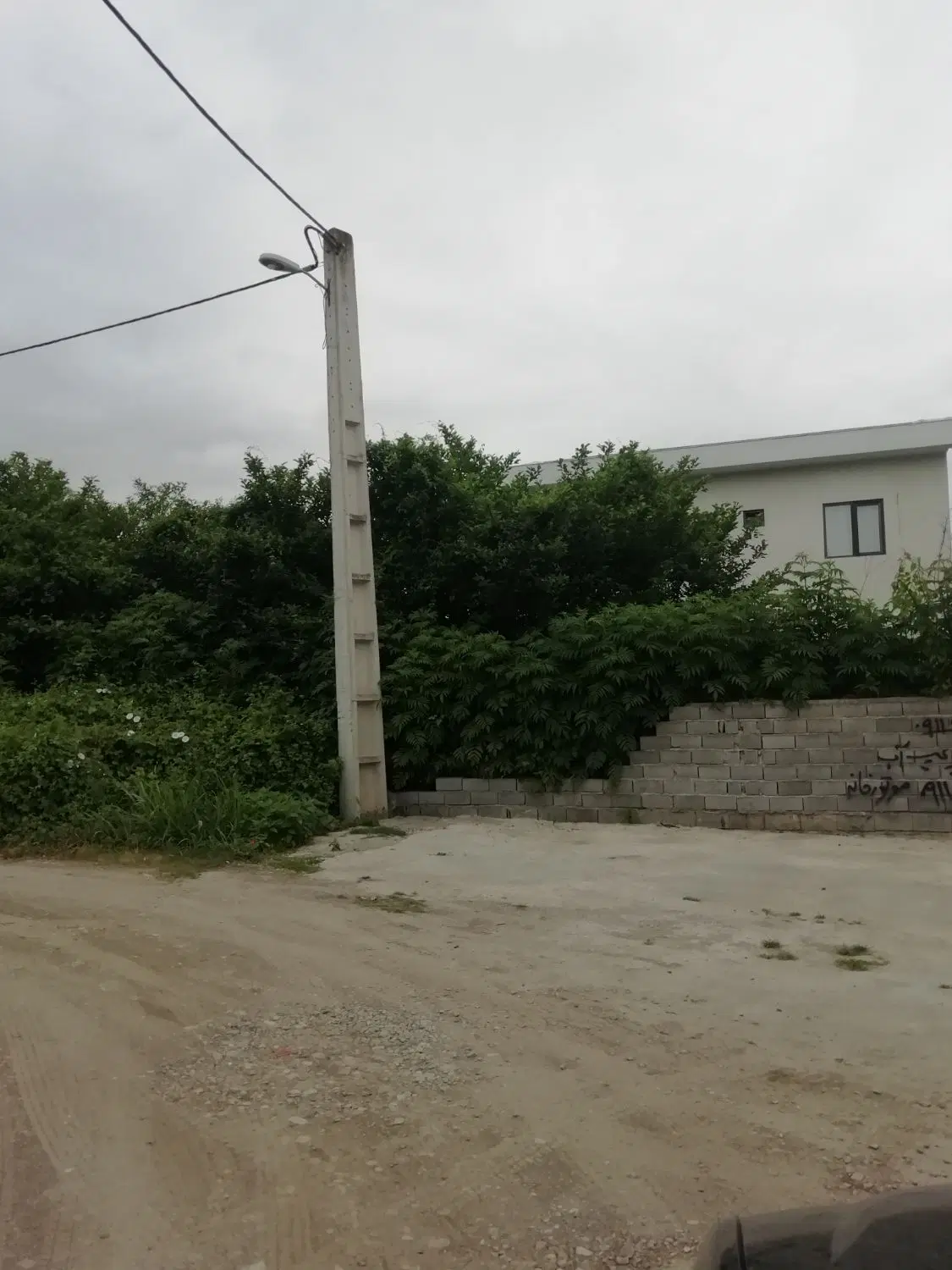 332 متر دونبش با سند ششدانگ
