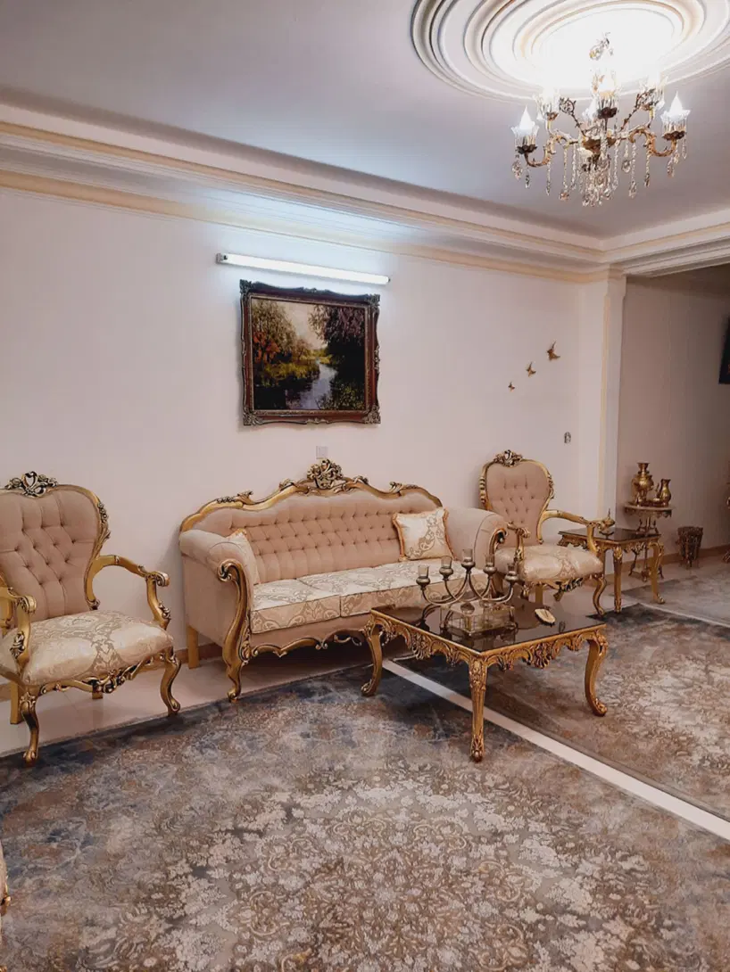 دوطبقه ویلای باپارکینگ واقع در۲۰متری کوچه چمران