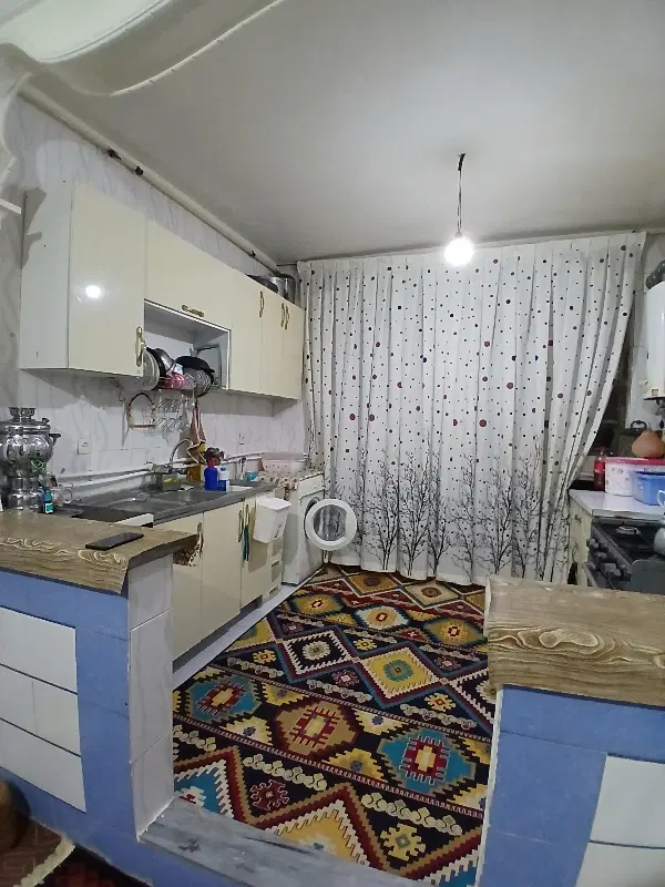 خانه طبقه همکف مالک اشتر۱۰