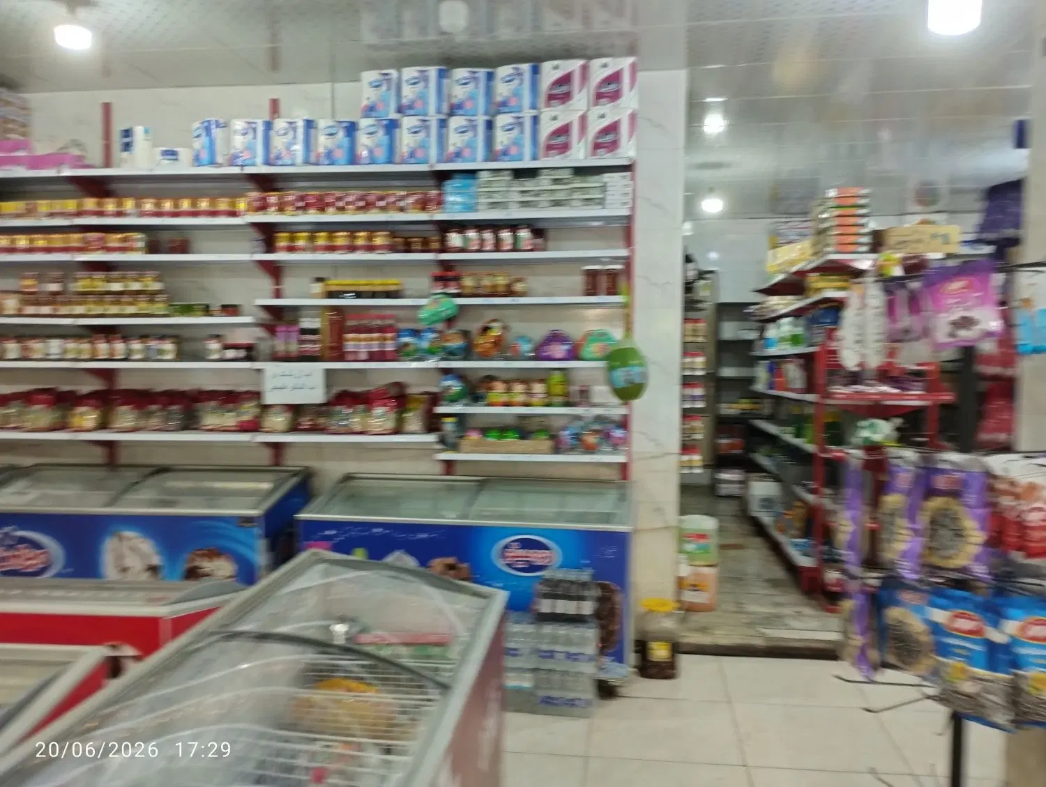 120متر مغازه در چهار دهنه بر مخبر ( عارف جنوبی )