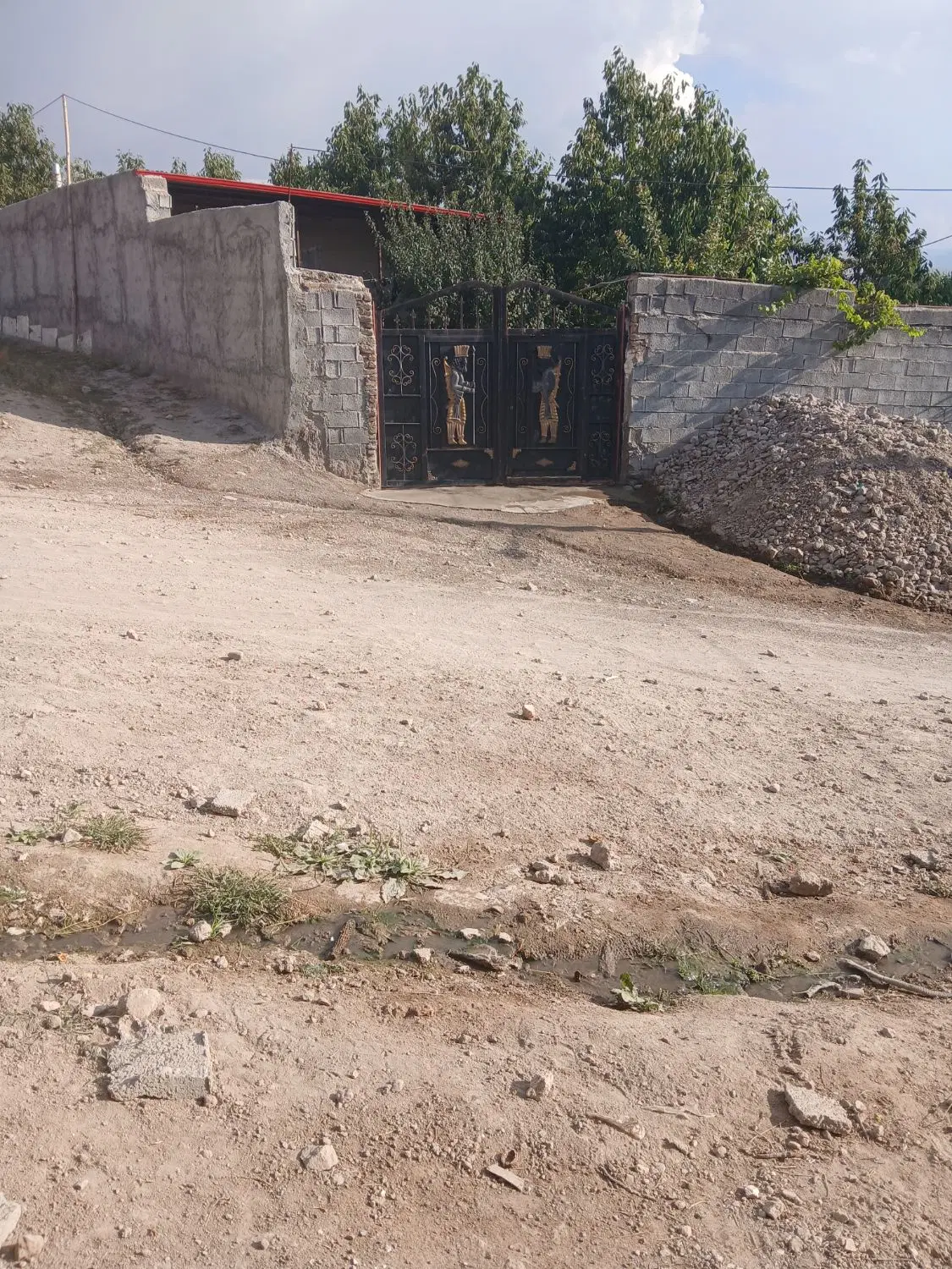 خانه ویلایی تازه ساخت در روستای پریخان