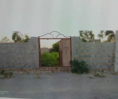 زمین روبروی تالارپردیس