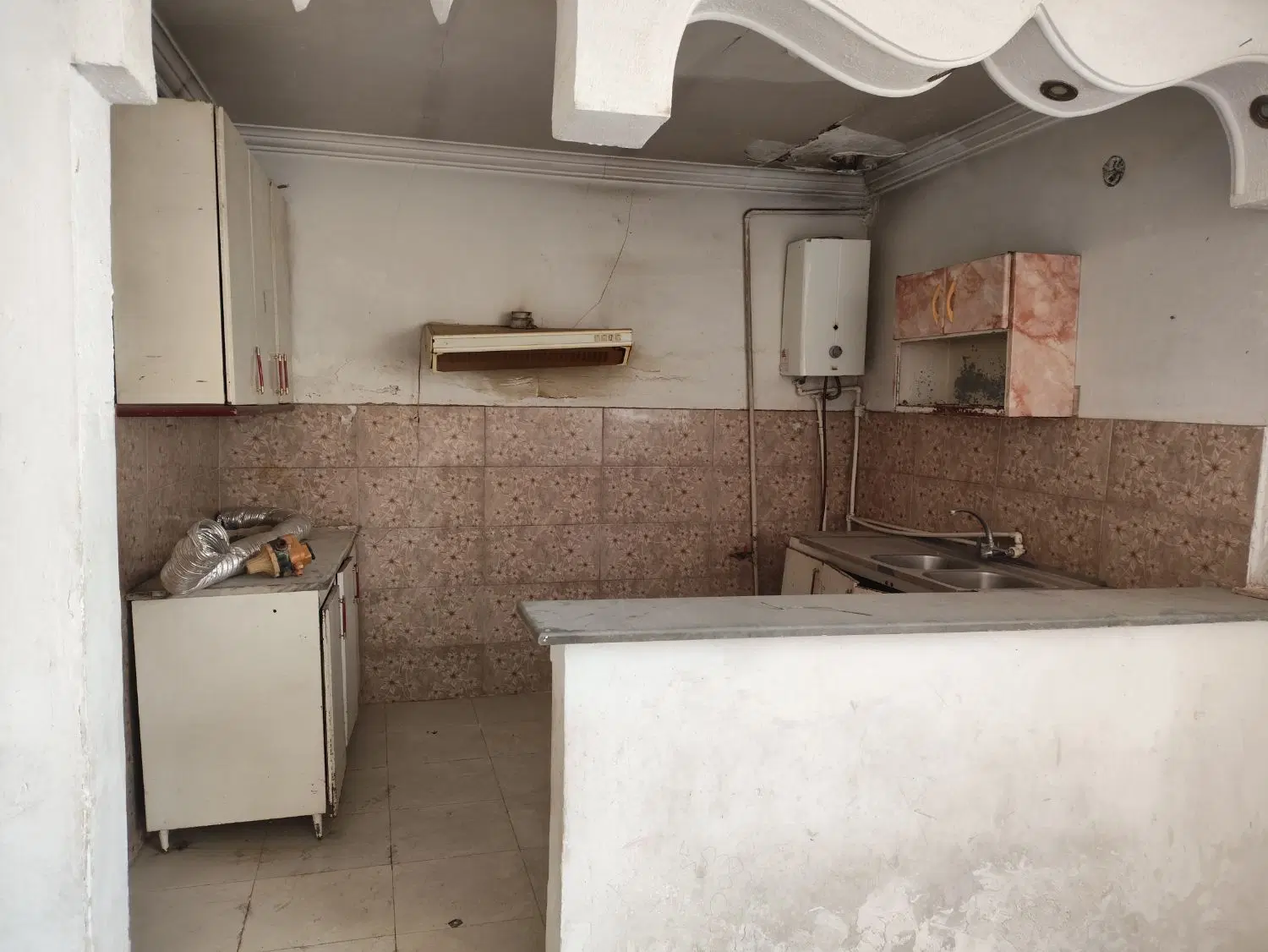 اجاره و خرید خانه فرون آباد