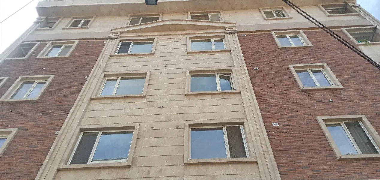 ۸۵ متر ۲خوابه لوکس تخلیه