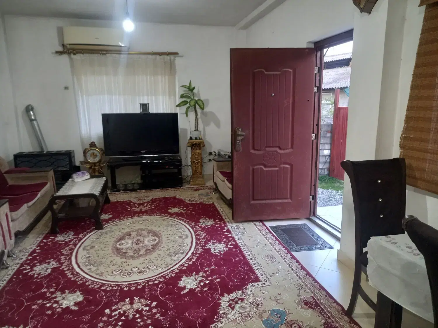 دوخوابه حیاط دربست امن و خانوادگی بدون واسطه
