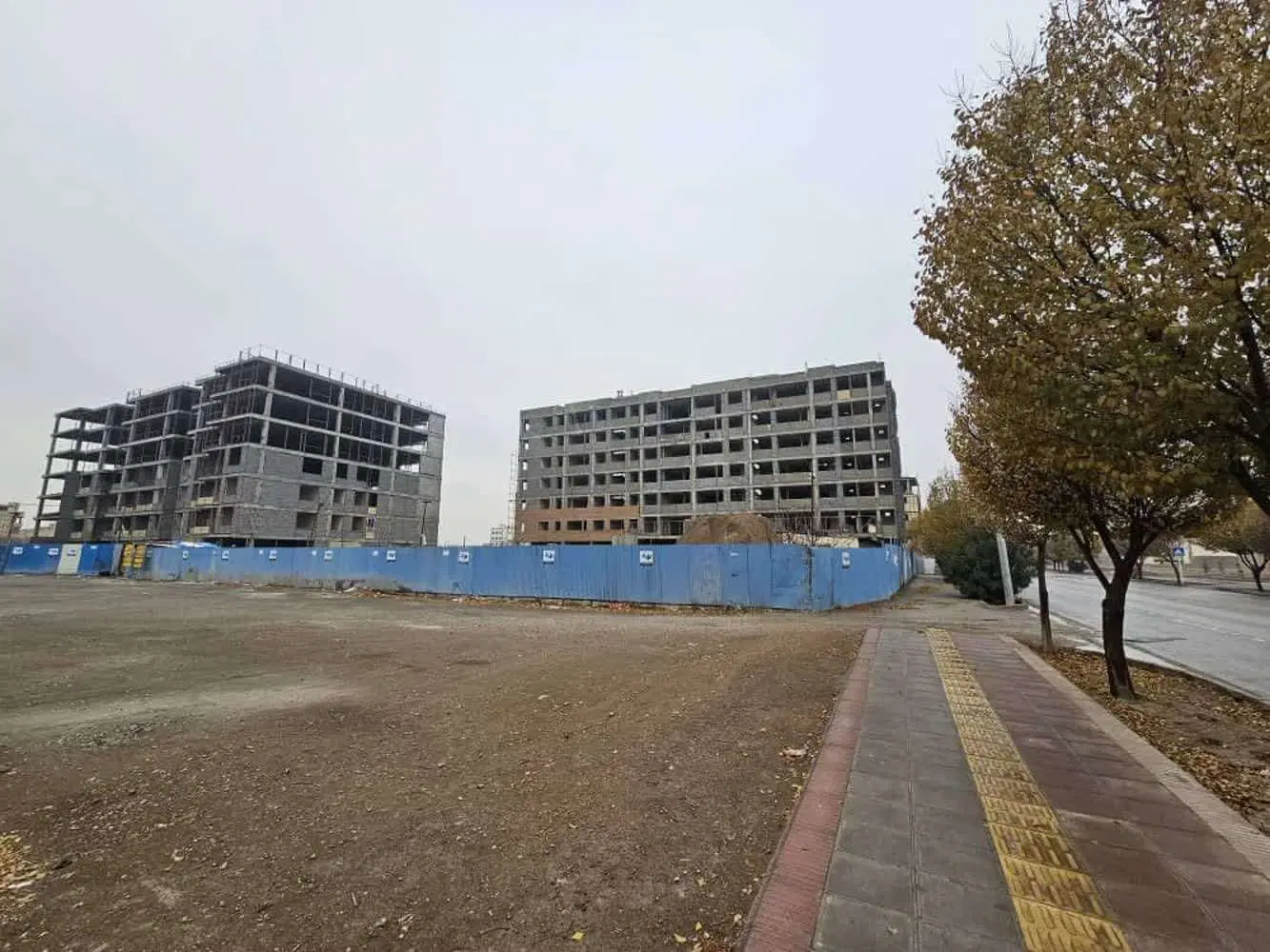 آپارتمان در حال ساخت