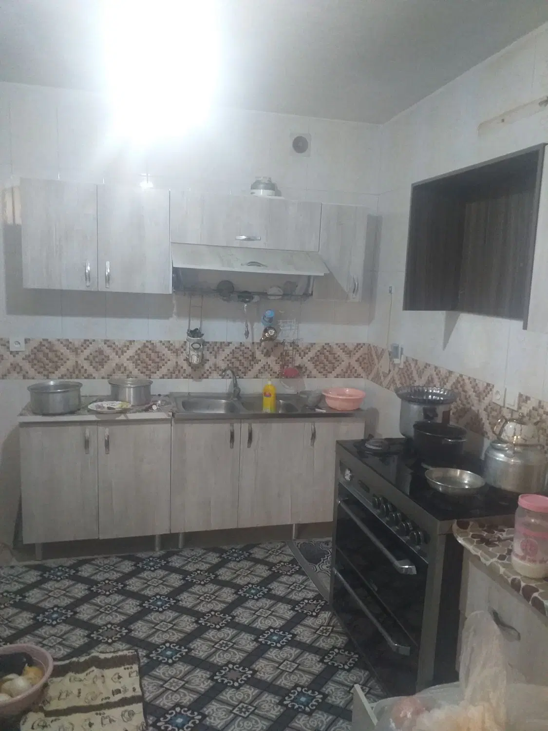 خانه ۷۸ متری نقلی و تمیز