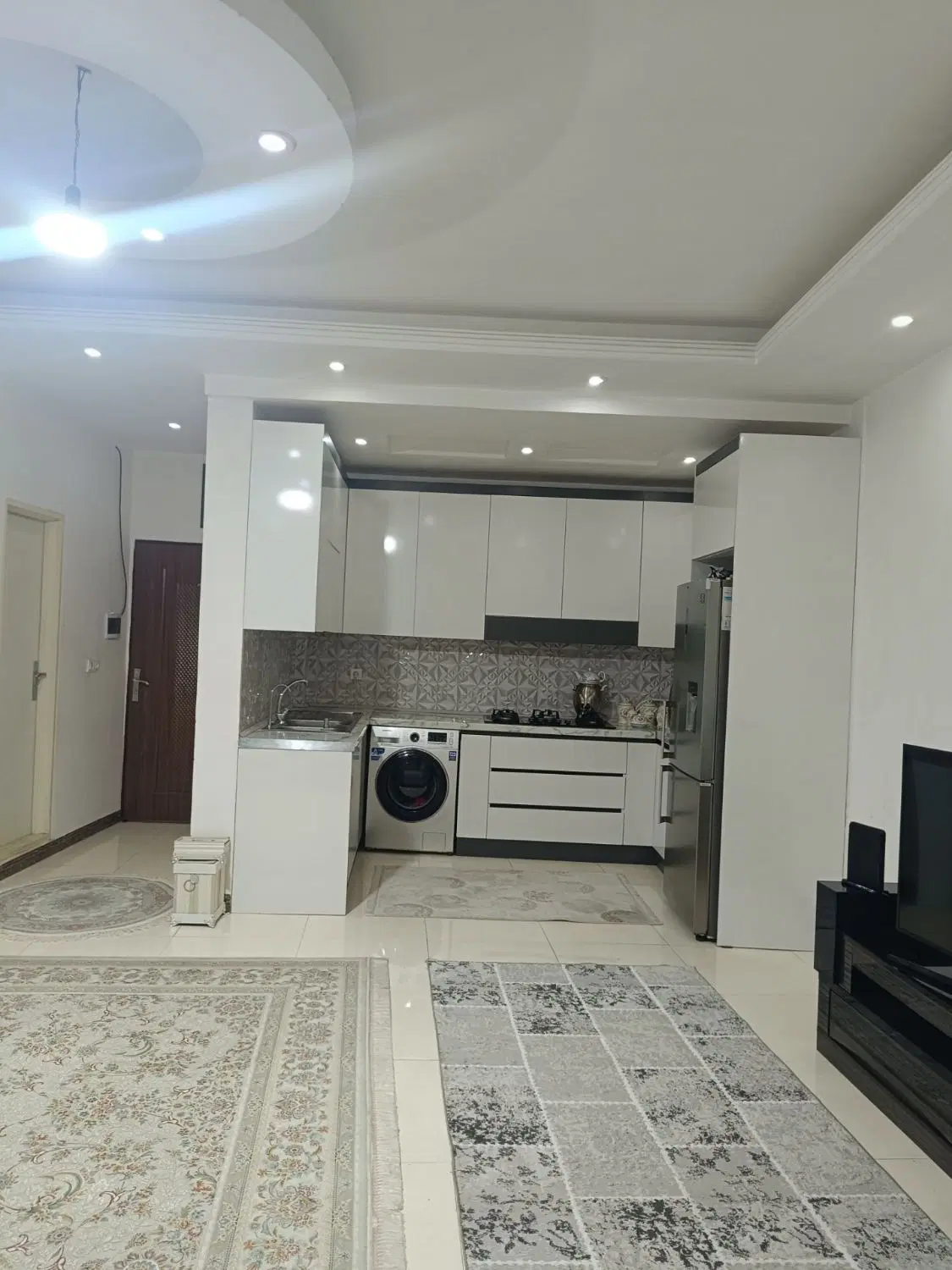 آپارتمان ۷۰متری ایرین