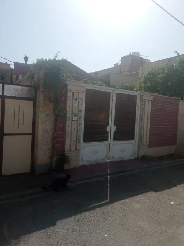 ملک ویلایی ۱۱۰متری بهترین لوکیشن