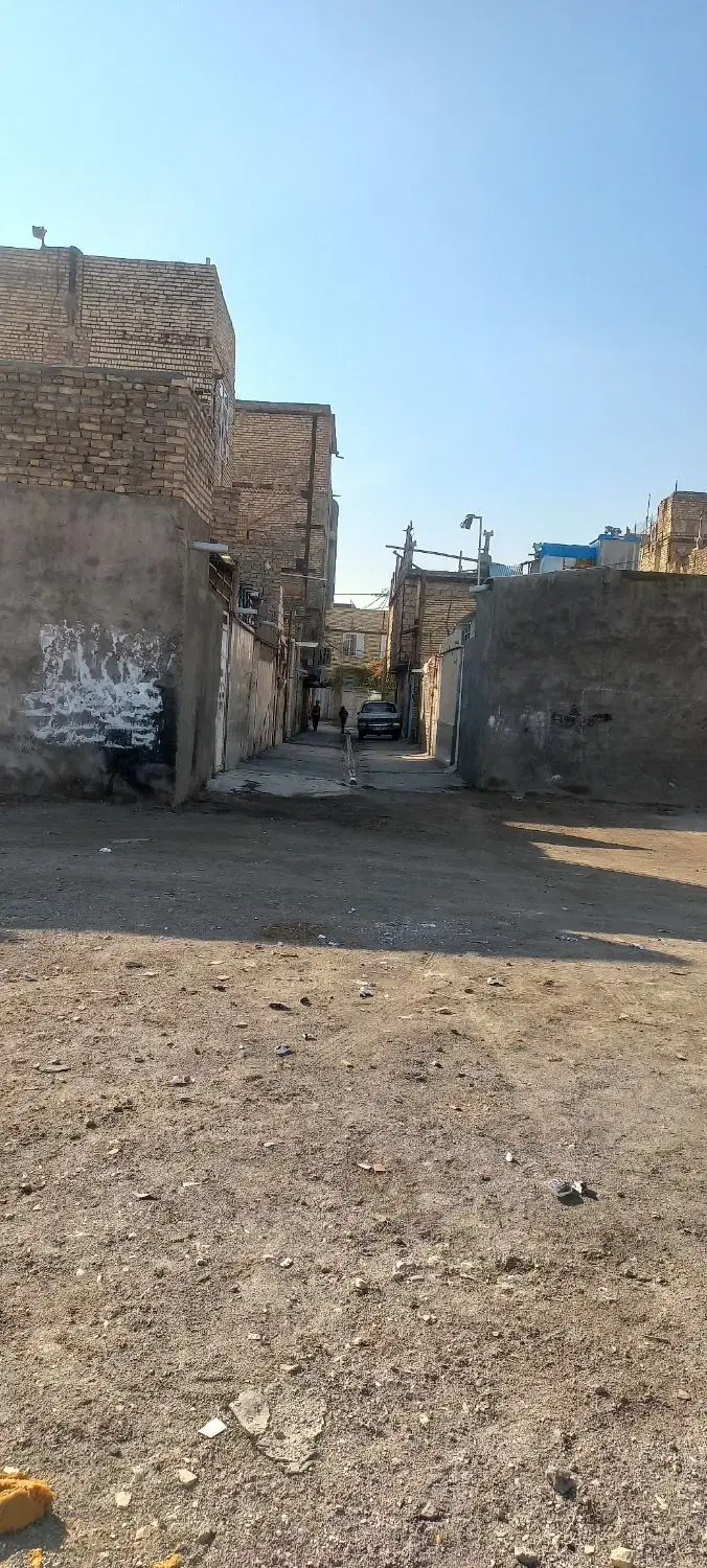 زمین ۱۰۰متری نزدیک خیابان اصلی رسالت ۱۰۷