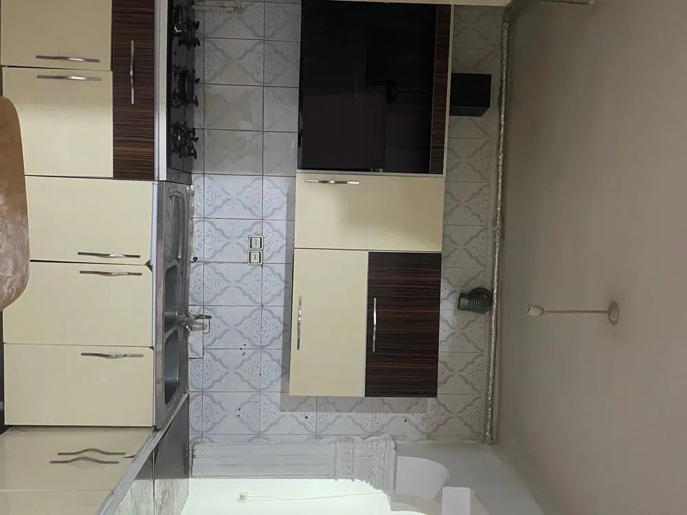 رهن کامل چهار واحده طبقه بالا