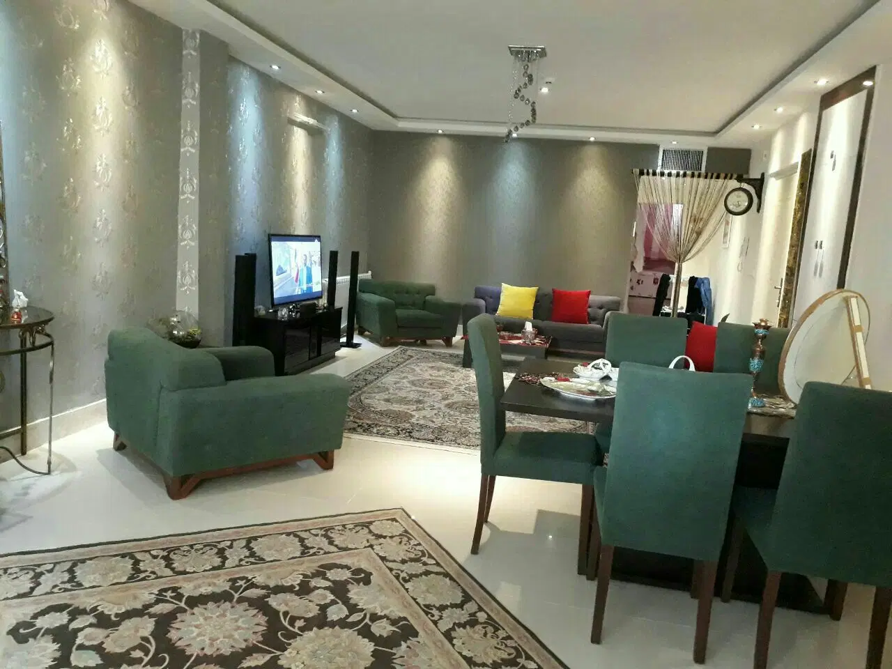 آپارتمان ۹۰متری شیک نوفل