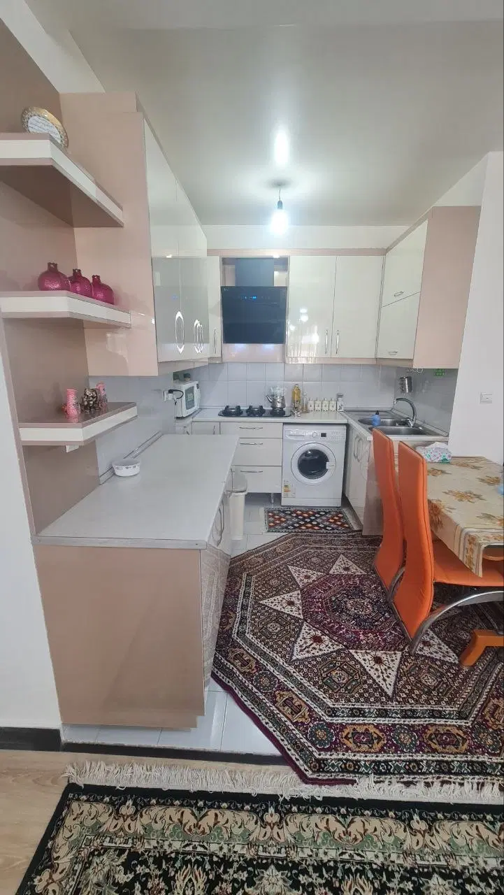 آپارتمان 2خوابه_فول امکانات_گیت نگهبانی 24ساعته