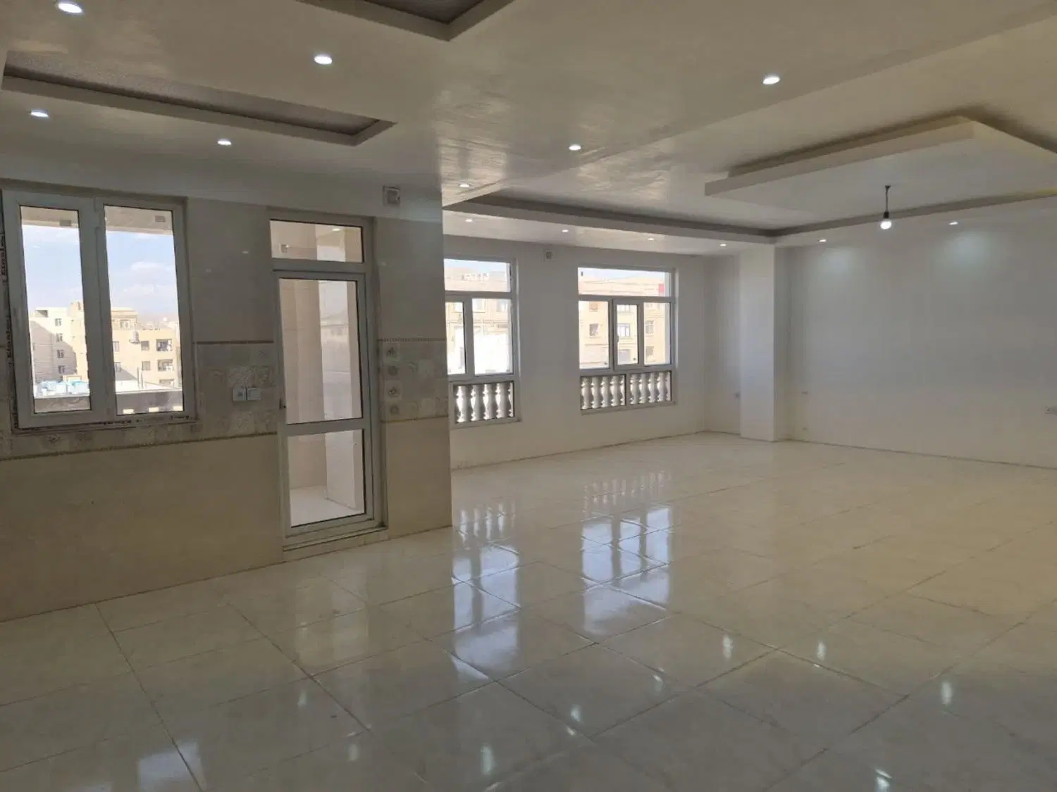 ۱۶۵ متر ۳ خواب در ارکیده