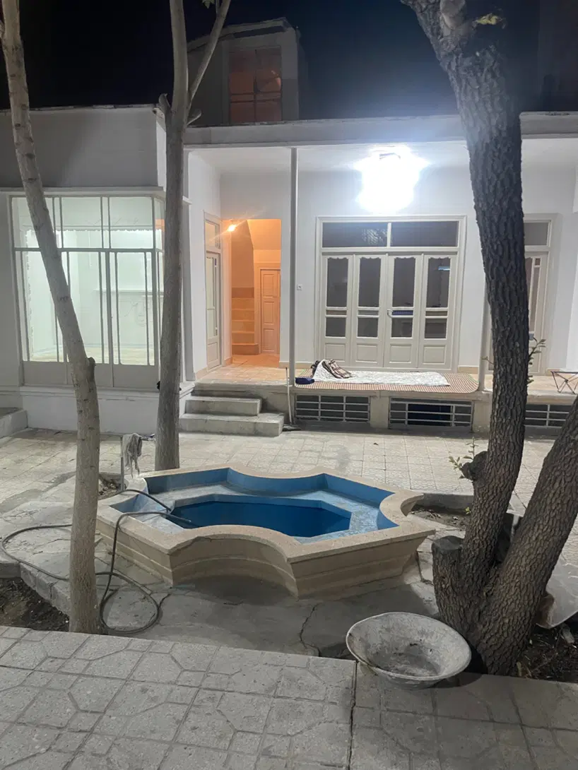 خانه ویلایی پنج رمضان
