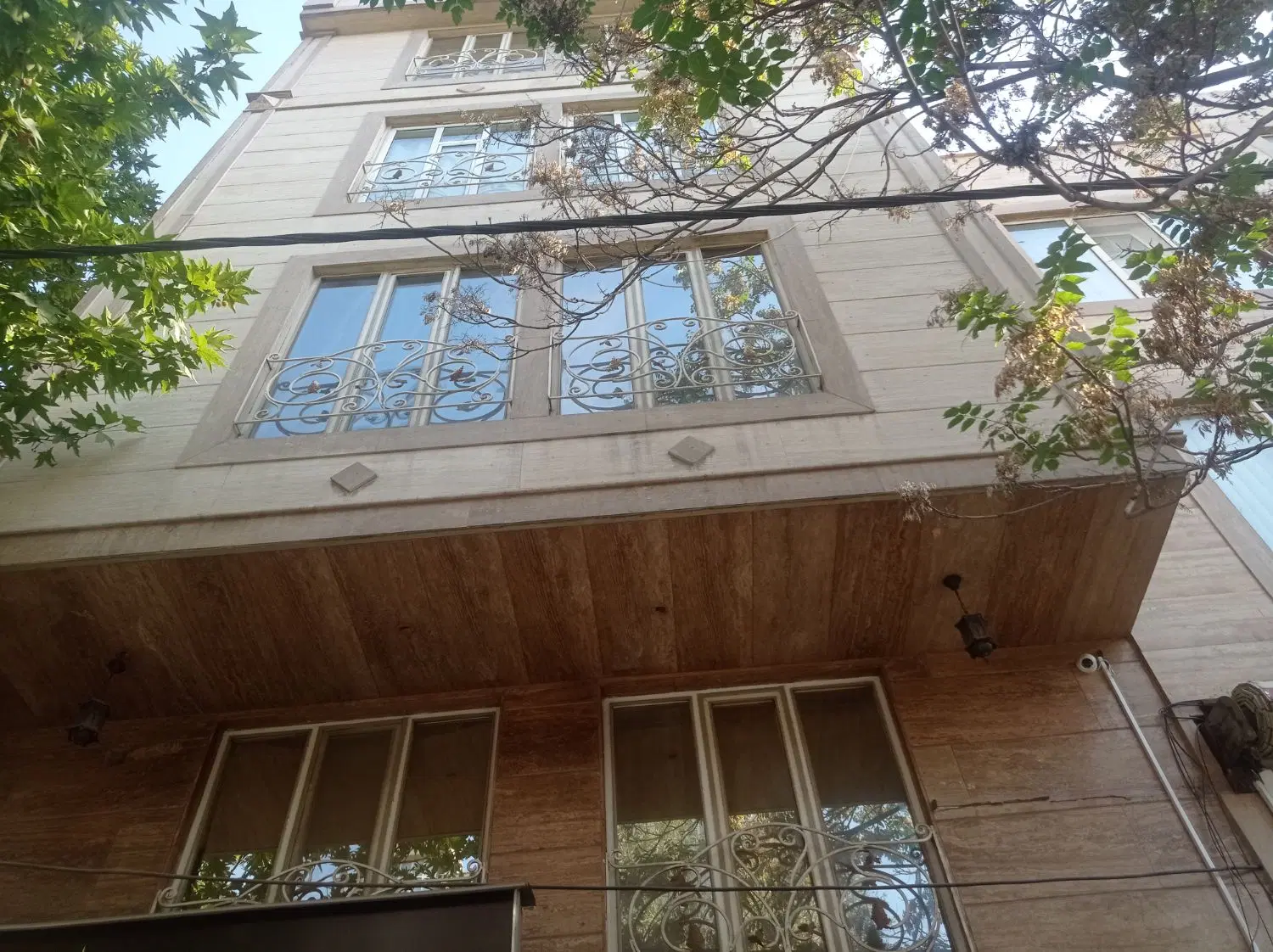 آپارتمان،85متر _ دو خواب _با پارکینگ